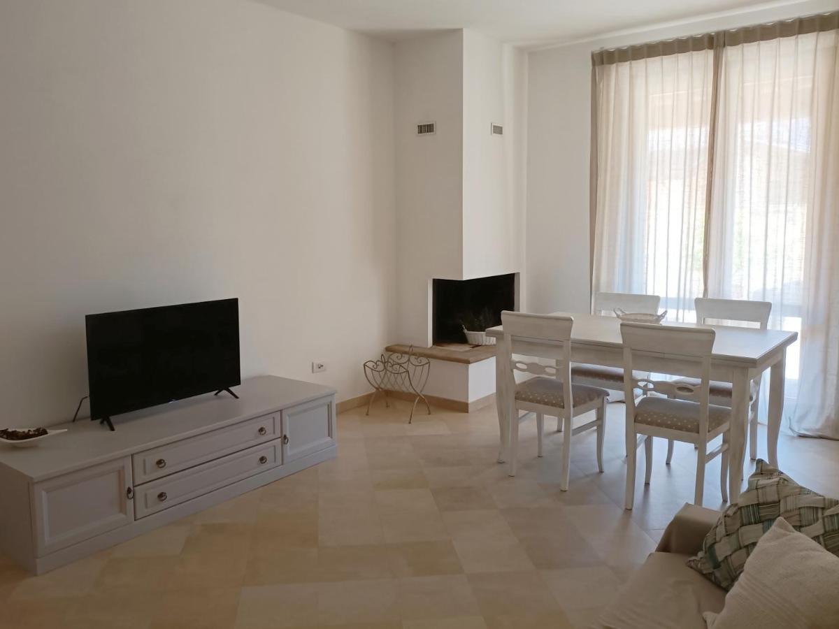 Casa Emilia - Appartamento Per Vacanze - Foligno Eksteriør bilde